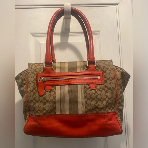 COACH Purse - Picture 7 of 13